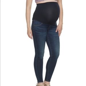 Maternity jeggings